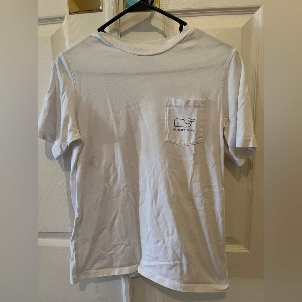 White Vineyard Vines Shirt